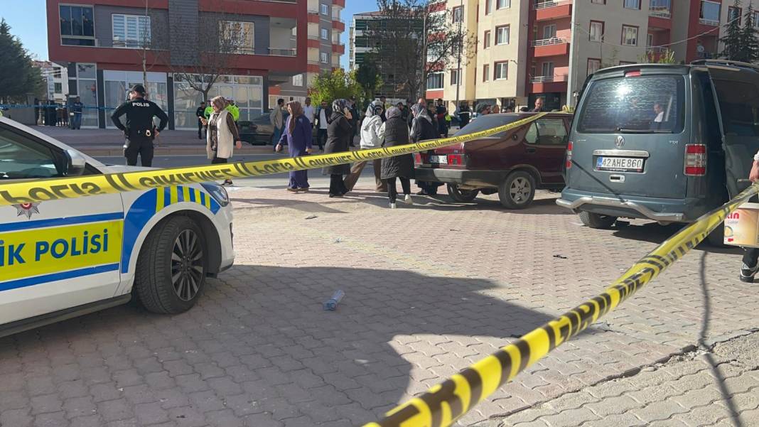 Konya’daki ehliyetsiz sürücü dehşeti kamerada 1